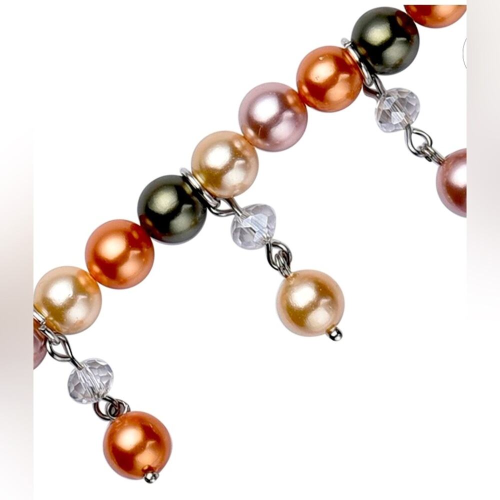 Multi color Shell Pearl Bracelet 8-11 inches in Silvertone